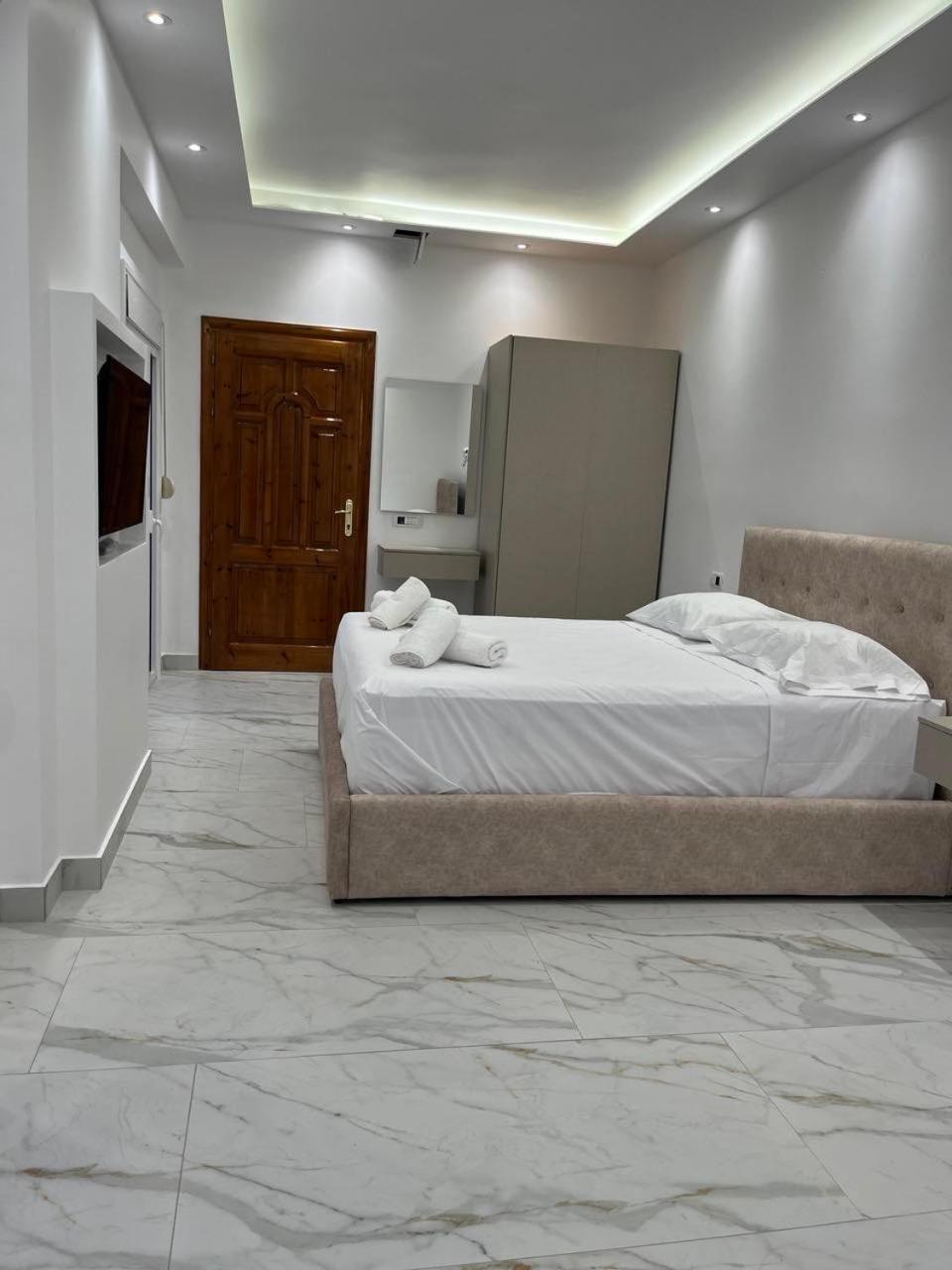 Harmony Apartments Dhërmi Exterior foto